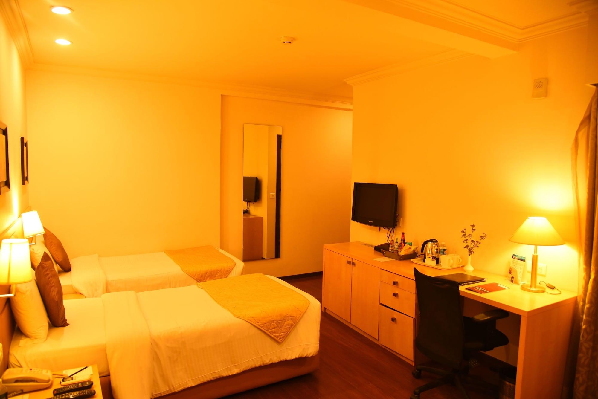 Royal Orchid Suites Whitefield Bangalore Exteriör bild