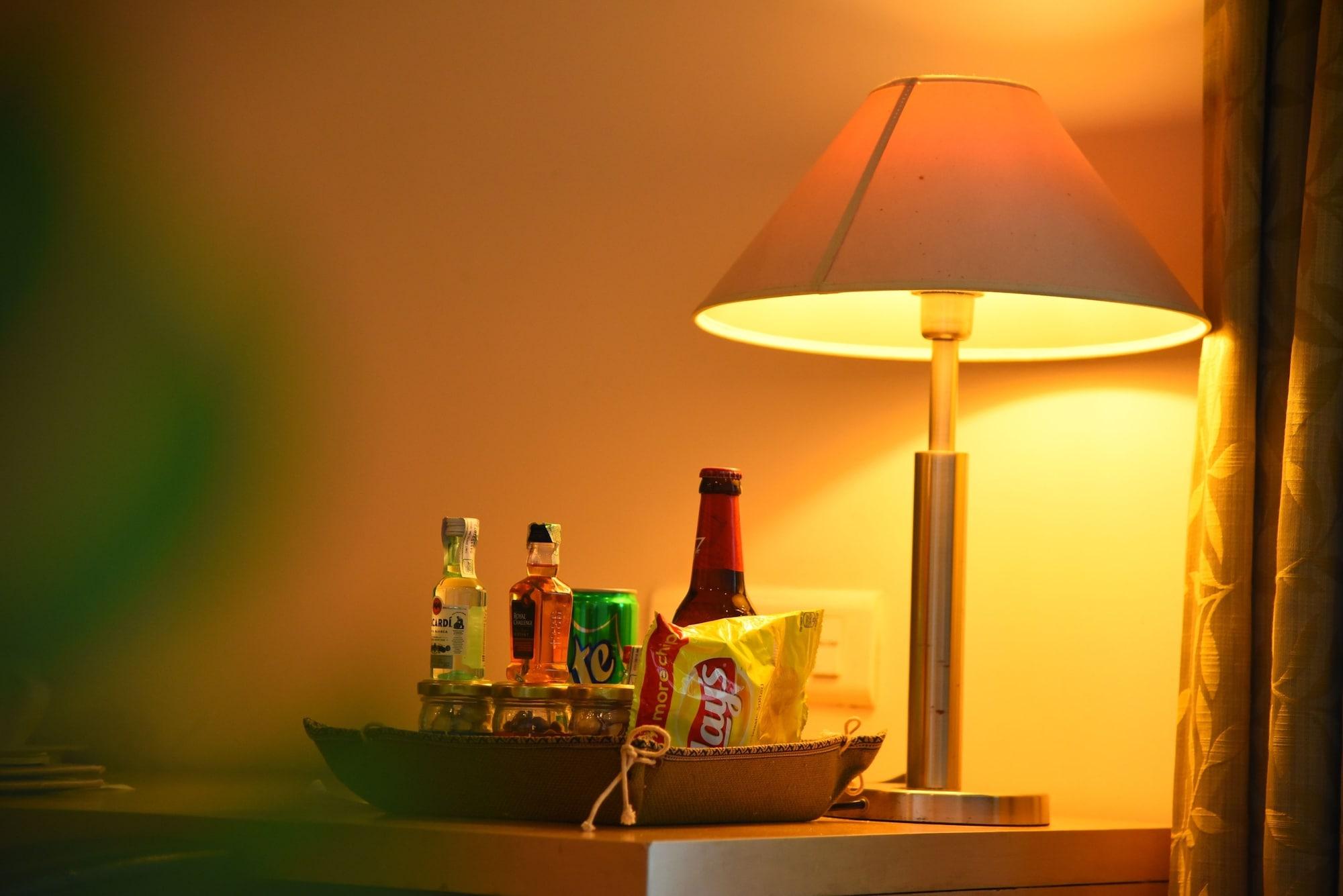 Royal Orchid Suites Whitefield Bangalore Exteriör bild