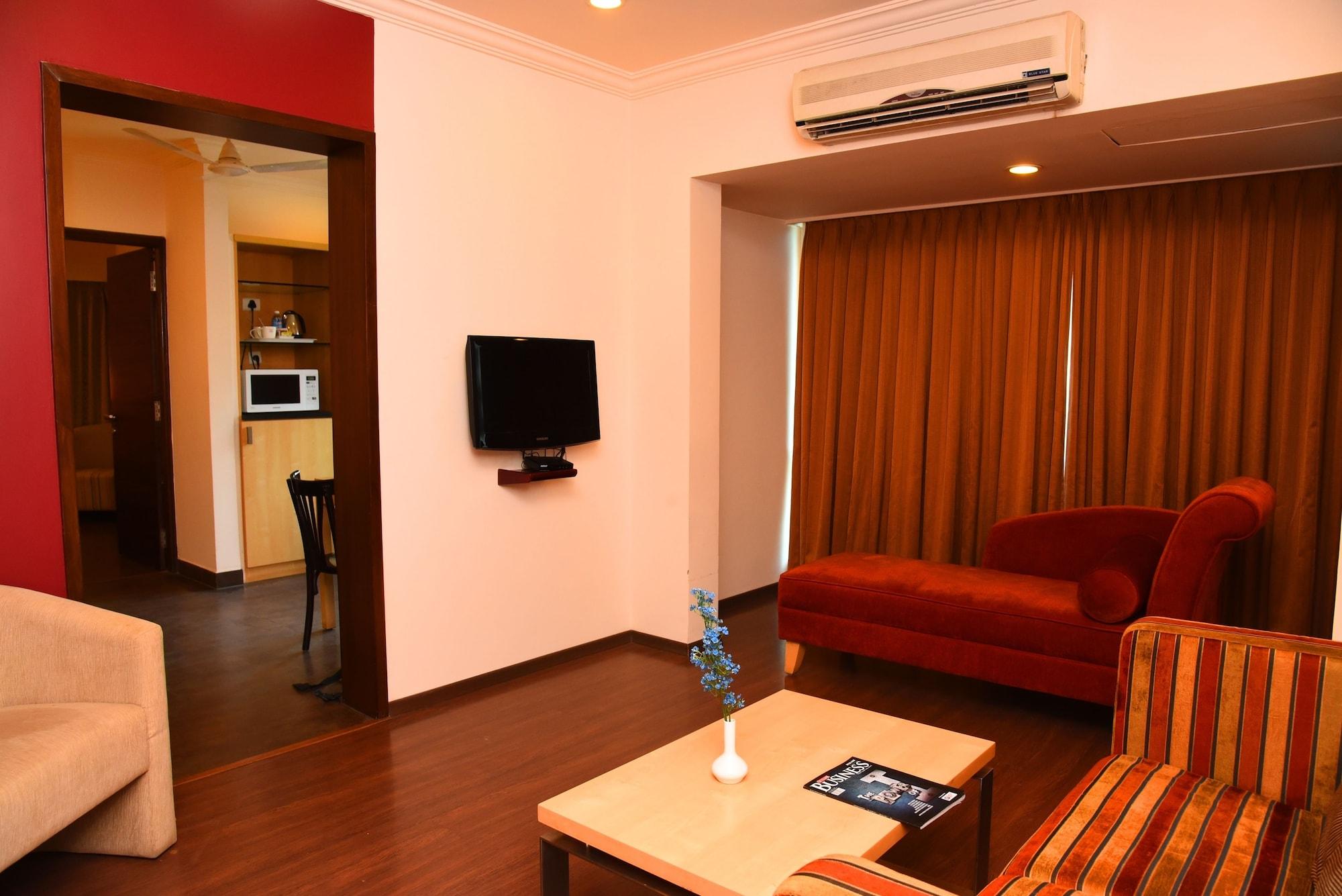 Royal Orchid Suites Whitefield Bangalore Exteriör bild