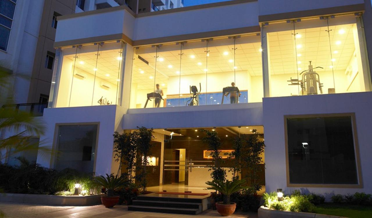 Royal Orchid Suites Whitefield Bangalore Exteriör bild