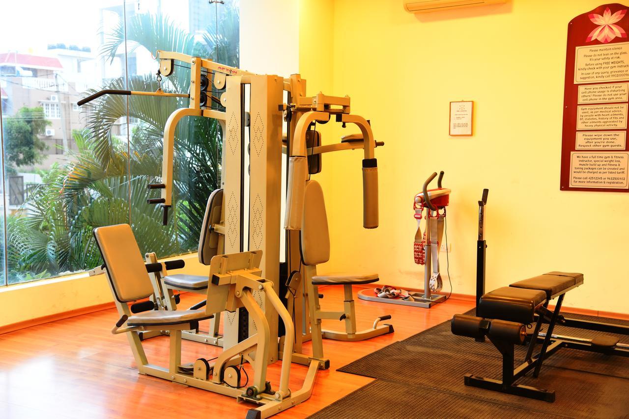 Royal Orchid Suites Whitefield Bangalore Exteriör bild